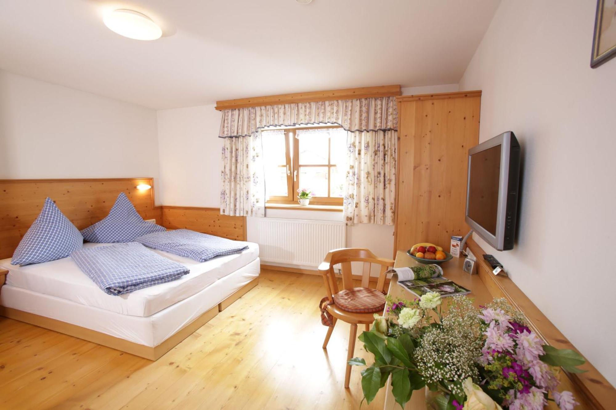 Hotel Lindlweberhof Rosenheim Zewnętrze zdjęcie