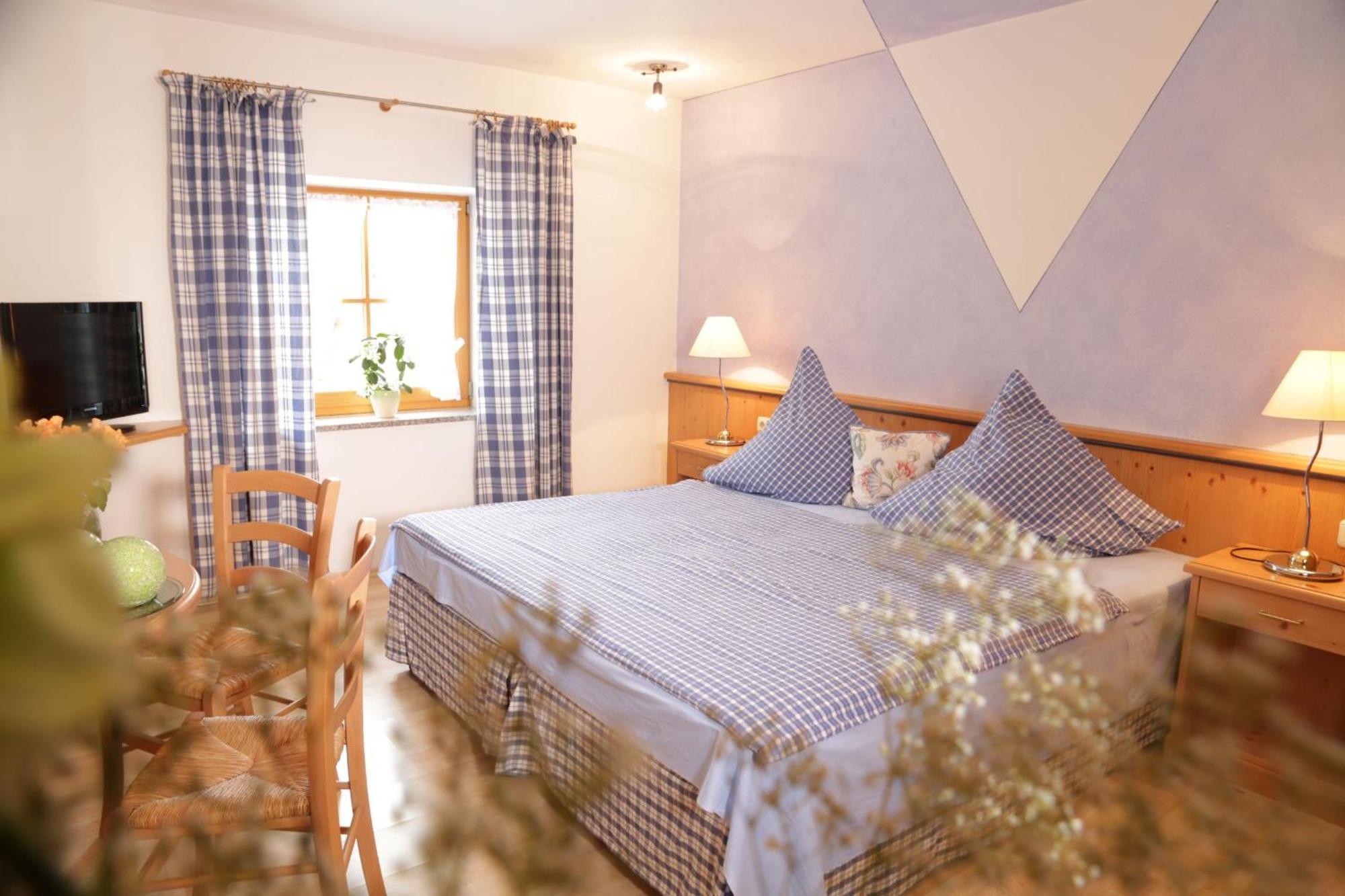 Hotel Lindlweberhof Rosenheim Zewnętrze zdjęcie
